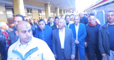 وزير النقل: زيادة منافذ بيع التذاكر وإتاحة رد للتذكرة قبل السفر بـ 24ساعة