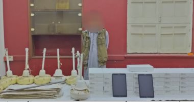 القبض على 3 عمال وراء سرقة 40 تابلت من داخل مدرسة ثانوى فى أسيوط