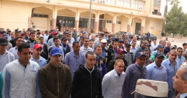 صور.. انتظام الدراسة بكليات جامعة الأزهر.. ندوات توعوية من مخاطر فيروس كورونا.. غرف عزل بالمدينة الجامعية.. عمداء الكليات يستقبلون الطلاب بالورود.. ورئيس الجامعة يعلن عن ملتقى توظيفى قريبًا