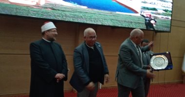 وزير الأوقاف: إنارة مساجد الوادى الجديد بالطاقة الشمسية