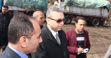 نائب محافظ الغربية ووفد الإنتاج الحربى فى زيارة لمصنعى تدوير القمامة بالمحلة