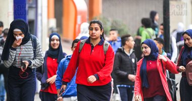 فيديو وصور.. جرس الحصة ضرب.. 54 ألف مدرسة تستقبل طلابها فى ثانى أيام الترم الثانى