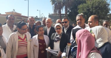 وزيرة الصحة تبدأ جولاتها بالأقصر بتفقد أعمال رفع كفاءة مستشفى الأقصر العام