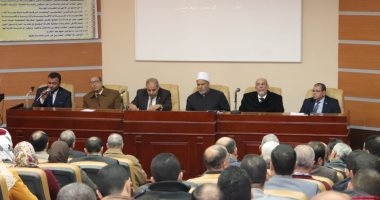  رئيس جامعة الأزهر :الهدية المصحوبة بمنفعة شخصية "رشوة"