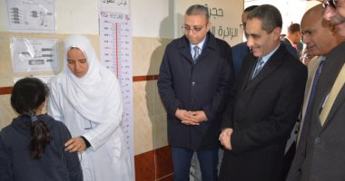 صور.. محافظ الغربية يطلق مبادرة علاج أمراض سوء التغذية للطلاب