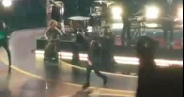 مفاجأة الأوسكار.. إمينيم يشعل مسرح دولبى وسط تصفيق حار "فيديو وصور"