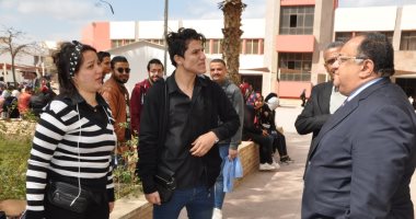 رئيس جامعة حلوان يتفقد الحرم الجامعى مع انطلاق التيرم الثانى..صور 