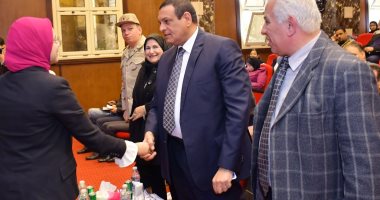 صور.. محافظ البحيرة يفتتح المؤتمر العلمى للموهوبين والتعلم الذكى 