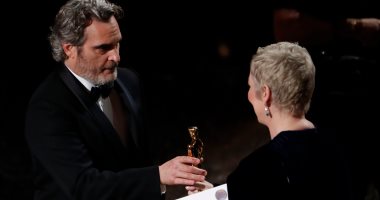 Oscars 2020.. خطاب مؤثر من خواكين فينيكس بعد الأوسكار الأول في حياته.. الفيلم الكورى Parasite يكتسح بـ 4 جوائز.. والكاميرات تلتقط المخرج الكبير مارتن سكورسيزى نائما.. ويسرا تخطف الأضواء على السجادة الحمراء