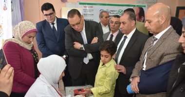 محافظ الشرقية يطلق مبادرة الكشف على أمراض الانيميا والتقزم للأطفال بالمدارس 