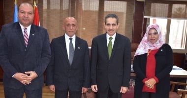 محافظ الغربية يستقبل وفد منظومة الشكاوى الحكومية الموحدة