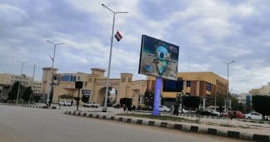 "سيبها علينا".. شكوى من إضاءة أعمدة الكهرباء نهارا فى مدنية سخا بكفر الشيخ