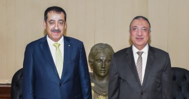 محافظ الإسكندرية يستقبل قنصل عام فلسطين لبحث سبل توطيد العلاقات بين الجانبين