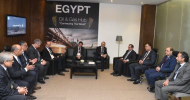 وزير البترول تبحث مشاركة تكنيمونت الإيطالية بمشروعات البتروكيماويات بـ2.5 مليار دولار