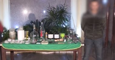 معامل تصنيع "المزاج" تحت مجهر الداخلية.. ضبط مصنع صغير لإنتاج الاستروكس في أكتوبر وتحريز مضبوطات بـ3.5 مليون جنيه.. ومكافحة المخدرات تنتفض ضد "الديلر" وتضبط 55 طن مخدرات.. وقضايا غسل الأموال بملياري جنيه