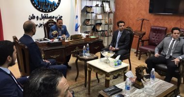 "مستقبل وطن" يستضيف وفد تنسيقية شباب الأحزاب..و"رشاد" يستعرض رؤية الحزب..صور