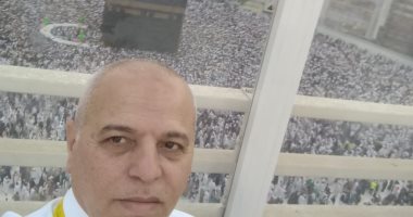 رئيس الإنتاج الحربى يحضر ودية سيراميكا كليوباترا بعد أداء مناسك العمرة