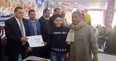  صور.. تكريم 75 طالبا وطالبة من المتفوقين بمحافظة بنى سويف
