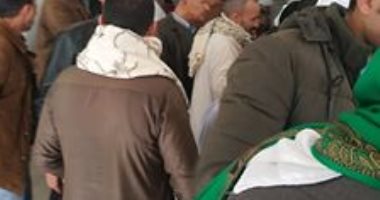 قارئ يشكو من قلة الموظفين فى شهر عقارى بأبو المطامير بالبحيرة