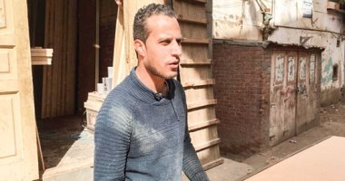 «البصارطة».. قرية تحولت من مأوى للمتطرفين إلى قلعة لصناعة الأثاث.. الأهالى لـ«اليوم السابع»: ورش النجارة عادت للإنتاج وفتحت أبواب الرزق من جديد بعد اختفاء الإخوان.. ومحال حلوى «المشبك» تنشر أجواءً من البهجة