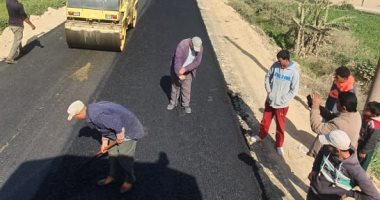 الانتهاء من رصف 19 طريق بمراكز البحيرة بتكلفة إجمالية 51 مليون جنيه