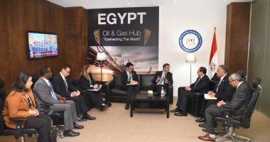 وزير البترول يبحث التعاون مع وكالة التجارة الأمريكية بمشروع البنية التحتية