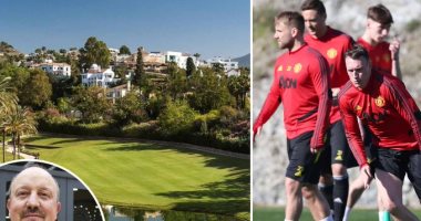 فيروس كورونا يطارد نجوم مانشستر يونايتد فى إسبانيا 