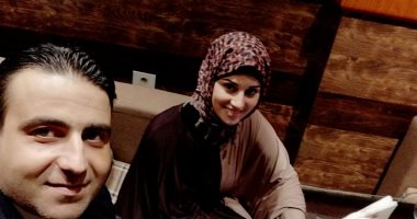 احتفالا بعيد الحب.. هانى لزوجته: "ربنا يخليكم ويجعلني سببًا لسعادتكم"