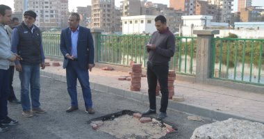صور.. رئيس مدينة المحلة يتفقد أعمال تطوير مدخل قرية كفر حجازى 