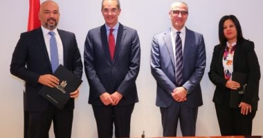 وزير الاتصالات: توقيع بروتوكول لتوفير برامج تدريبية لتمكين ذوى الاحتياجات 