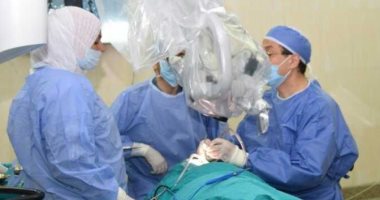 مستشفى سوهاج الجامعى تنهى قوائم الانتظار لمرضى زراعة القوقعة