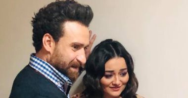 صور .. راندا البحيرى تشارك فى فيلم " خان تيولا " مع نضال الشافعى