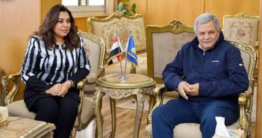 محافظ دمياط تبحث موقف مشورعات الصرف مع رئيس القابضة لمياه الشرب