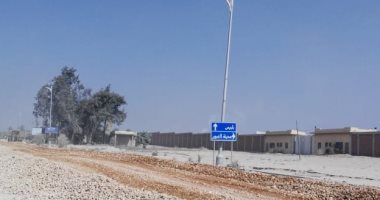 "سيبها علينا"..  قارئ يطالب باستكمال رصف الطريق بلبيس الصحراوى