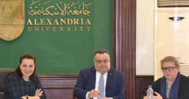 جامعة الإسكندرية تبحث إنشاء مركز نانوتكنولجى بالتعاون مع نورث ويسترن
