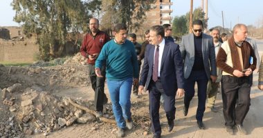 محافـظ المنوفية : رفع 3500 طن نواتج هدم وتطهير بطريق ترعة القاصد بشبين الكوم