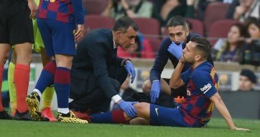 تقارير.. برشلونة يفتقد جوردى ألبا فى موقعة الكلاسيكو للإصابة 