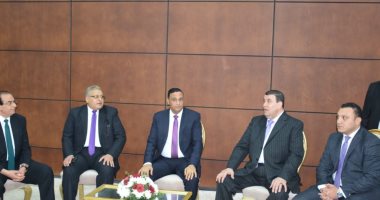 محافظ الدقهلية يحتفل بالعيد القومي للمحافظة بحضور محافظين سابقين 