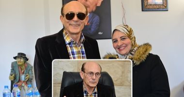 محمد صبحى فارس المسرح لـ«اليوم السابع»:مسرحى مؤسسة وفرقتى قدمت 277 نجما منهم أحمد آدم وصلاح عبدالله وهانى رمزى.. أختلف عن الآخرين ولم أكرر أى إيفيه فى مسرحياتى.. وبعض النجوم يدخلون العمل بشنطة إيفيهات معلبة