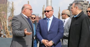 صور.. محافظ القاهرة يتفقد ميدان التحرير ويوجه بسرعة طلاء العقارات