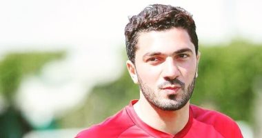 محافظ كفر الشيخ يطمئن على الطالبة صاحبة واقعة التروسيكل