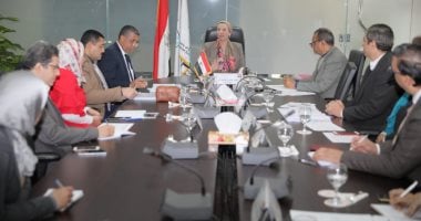 وزيرة البيئة توجه بضرورة الإسراع من الانتهاء من تصميمات المدافن الصحية