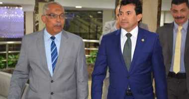 تعقيم وصيانة المركز الأولمبى استعداداً لعودة النشاط