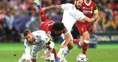 هل أثرت إصابة محمد صلاح على تتويج الريال باللقب الأوروبى.. فاسكيز يرد