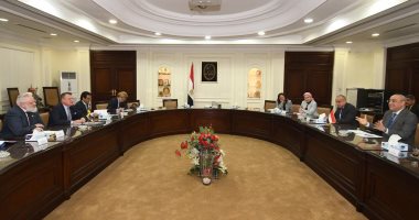 الإسكان: وسائل نقل جماعى ذكية بالمدن الجديدة بالتعاون بين مصر والسويد 