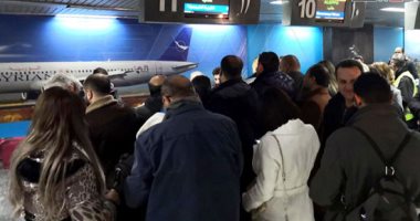 مطار حلب الدولى يستقبل أولى رحلاته بعد توقف دام 8 سنوات