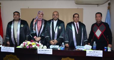 رسالة دكتوراه عن إدارة المؤسسات الصحفية : "اليوم السابع" رقم 1 في إشراك المحررين بخطط العمل.. الجريدة تحتل أعلى بيئة ناجحة وتمتلك نظاما لتحقيق التارجت.. العمل كفريق السمة الأبرز.. ورضا العاملين عن الإدارة 97%