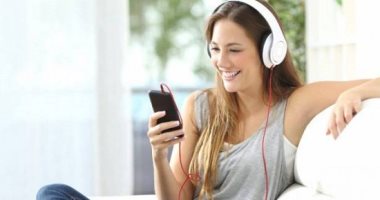 4 أبراج مهووسة بالموسيقى.. الثور يهرب بها من الواقع والدلو يحتاجها ليبدع