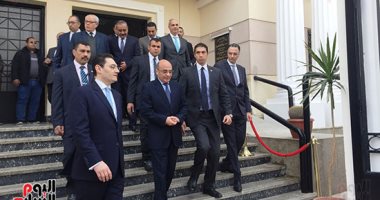 وزير العدل ومحافظ الإسماعيلية يتفقدان مجمع المحاكم والشهر العقارى ..صور