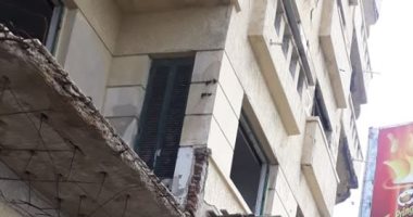 صور.. تساقط أجزاء من عقار دون إصابات ووقف 4 حالات بناء مخالف بالإسكندرية